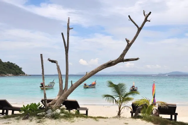 KOH RACHA PHUKET THAILANDE