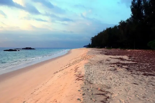 PLAGE DE KHAOLAK THAI MUEANG