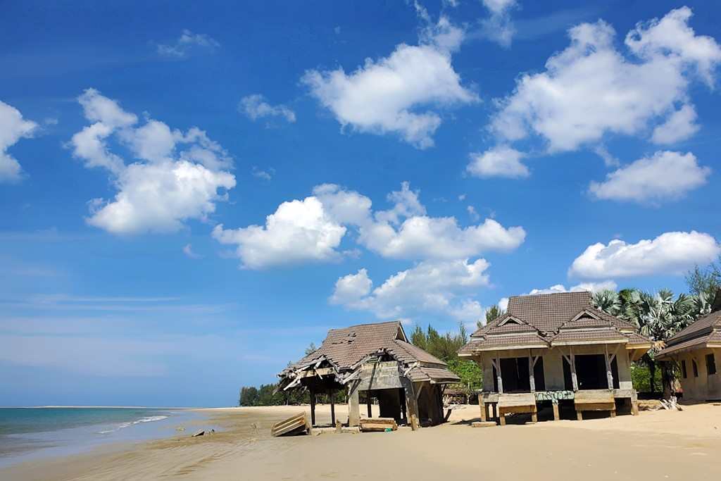 PLAGES SECRETES DANS LE SUD THAILANDAIS