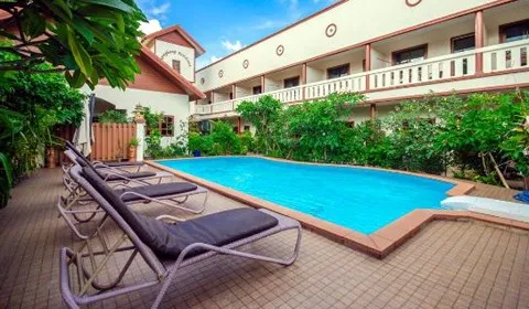 NAMPHUNG HOTEL A PHUKET